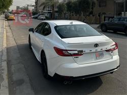 تۆیۆتا کامری